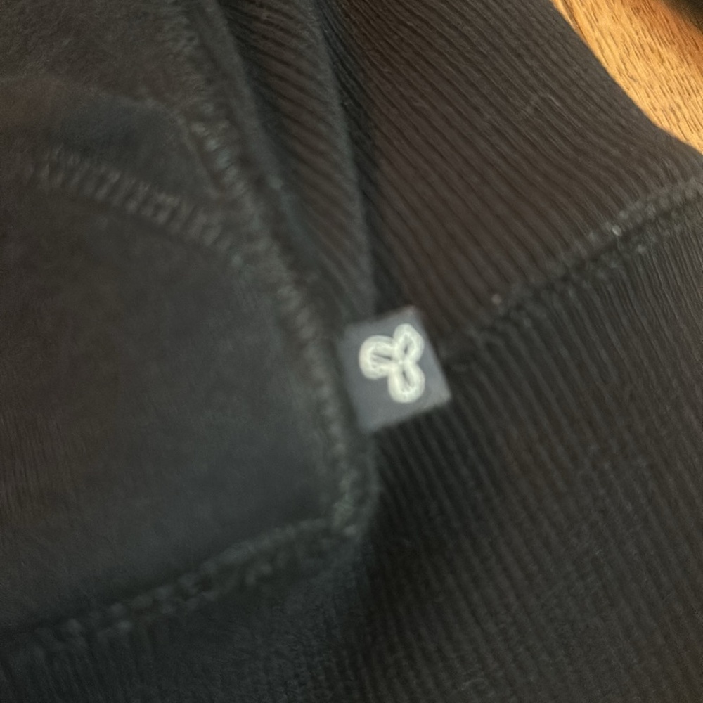 Womens ARITZIA TNA Hoodie with Faux Fur SZ L Black Full Zipper & Pockets. - Picture 13 of 13